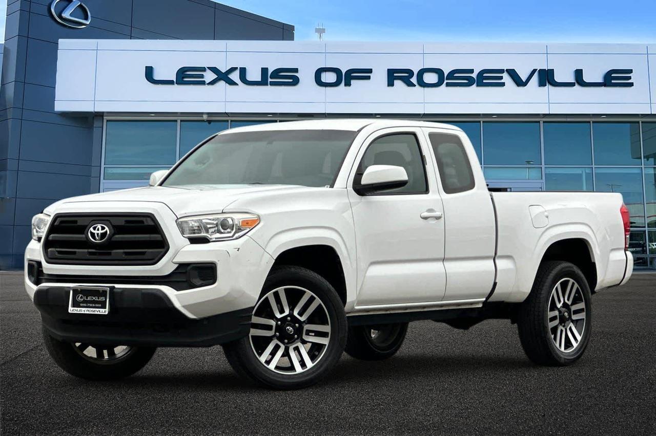 2016 Toyota Tacoma SR