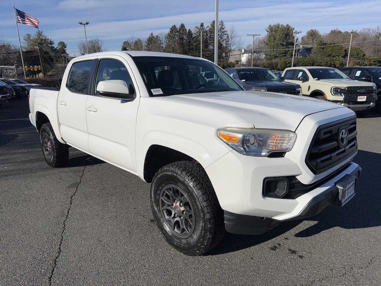 2016 Toyota Tacoma SR