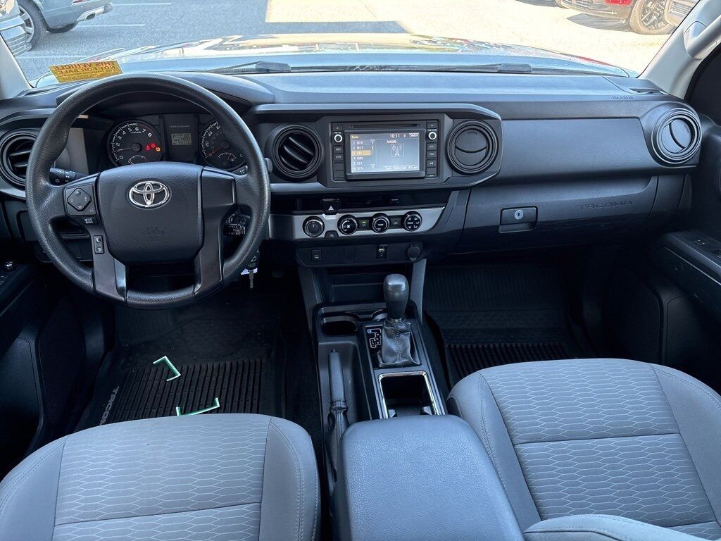 2016 Toyota Tacoma SR