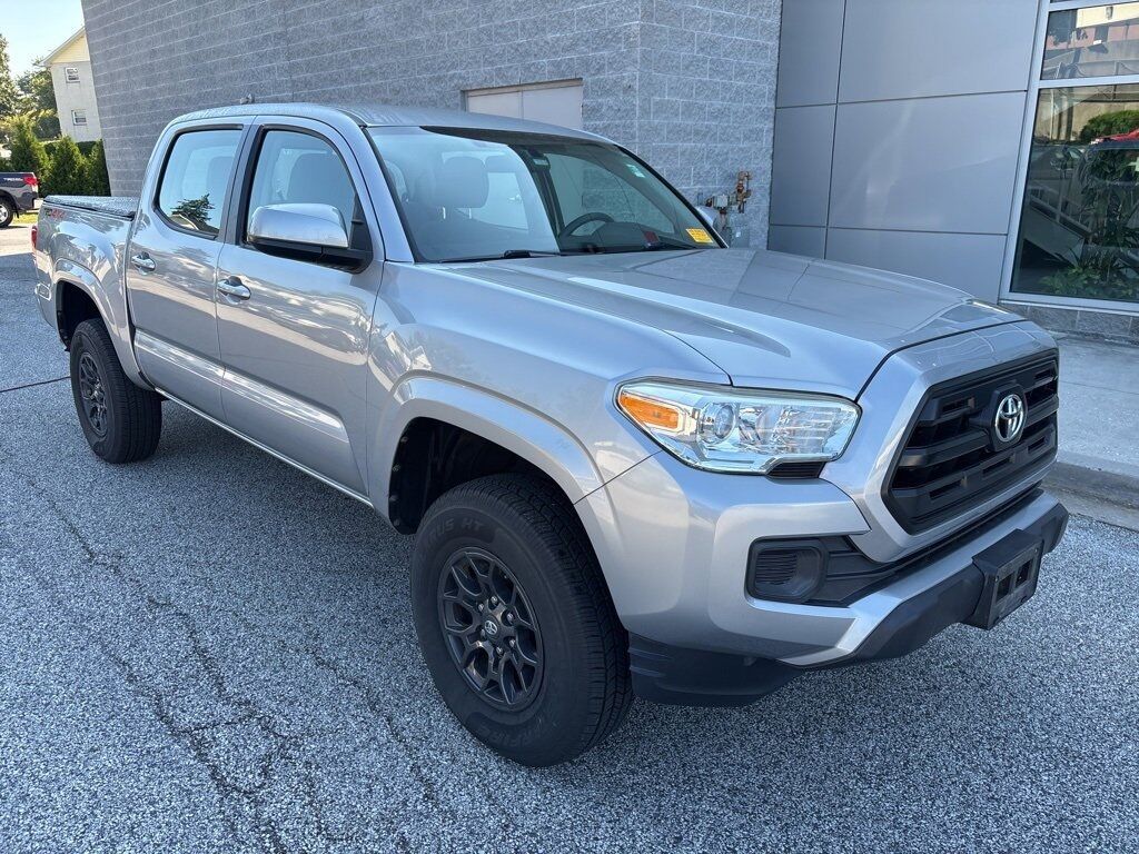 2016 Toyota Tacoma SR