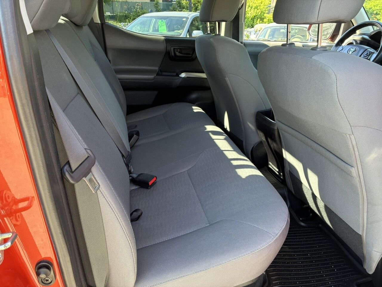 2016 Toyota Tacoma SR5 Charlton MA