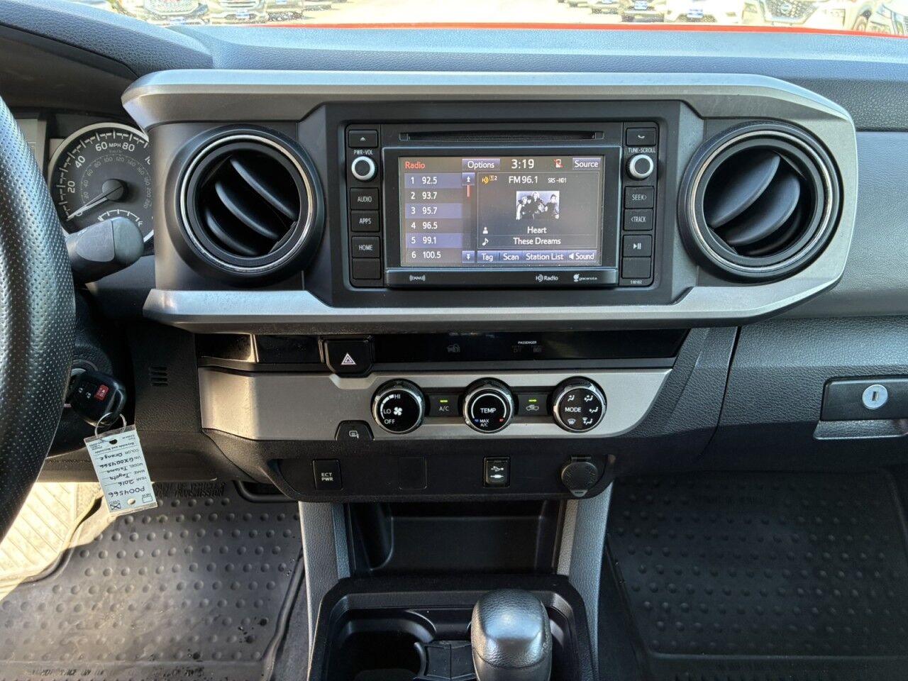 2016 Toyota Tacoma SR5 Charlton MA