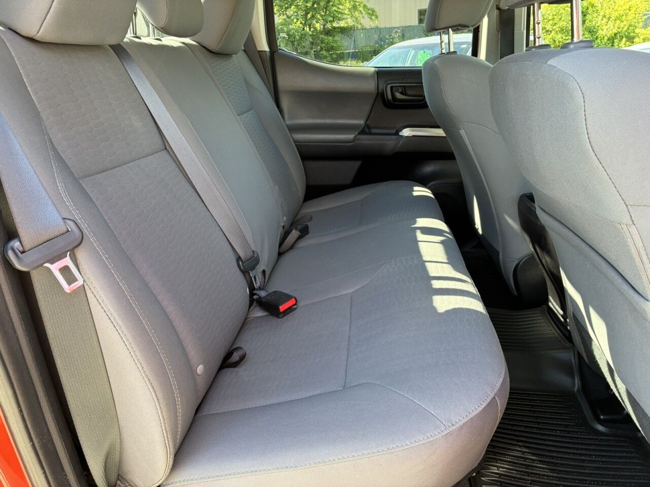2016 Toyota Tacoma SR5 Charlton MA