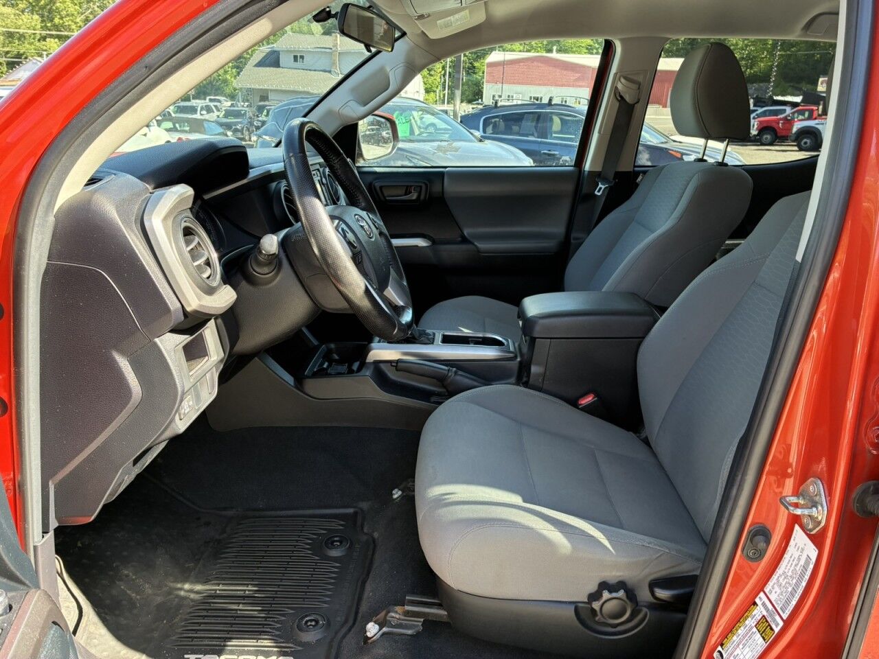 2016 Toyota Tacoma SR5 Charlton MA