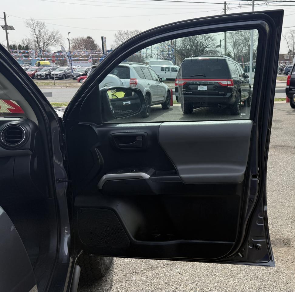 2016 Toyota Tacoma SR5 Edison NJ