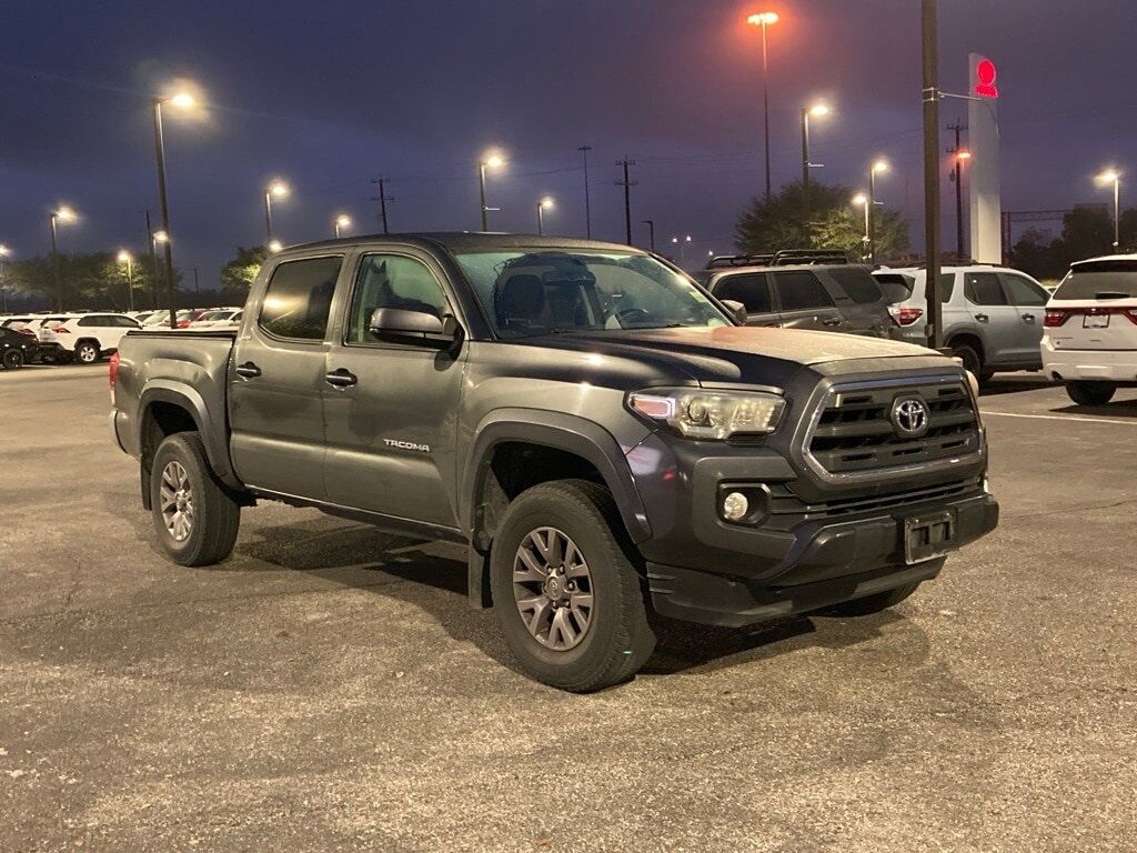 2016 Toyota Tacoma SR5