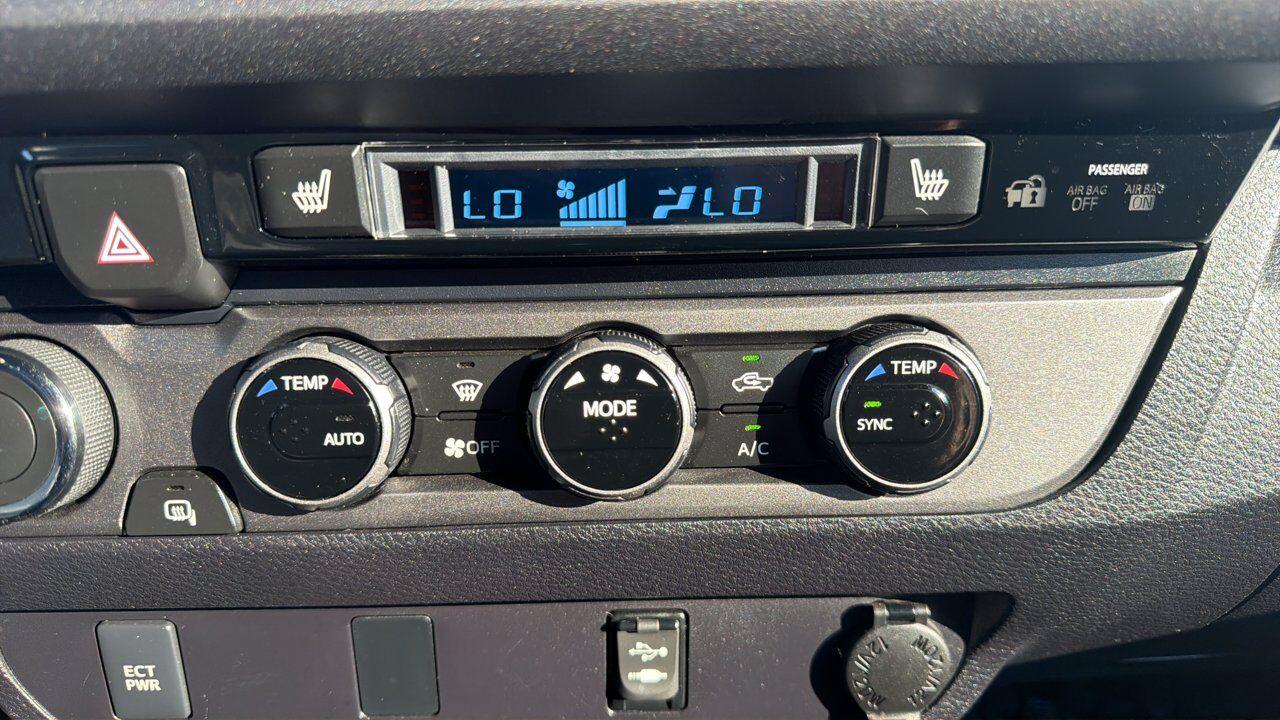 2016 Toyota Tacoma SR5 Sherwood Park AB