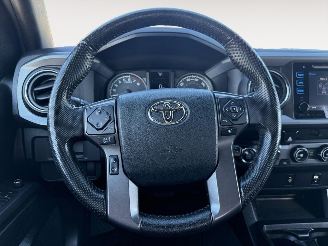 2016 Toyota Tacoma TRD Off Road, ONLY 20K ORIGINAL MILES, TOW PACKAGE, REAR SLIDING WINDOW, POWER AND HEATED MIRRORS, TINTED WINDOWS, REAR BUMPER STEP, REMOTE KEYLESS ENTRY, ONLY 1 OWNER, LOW MILES! Norfolk VA