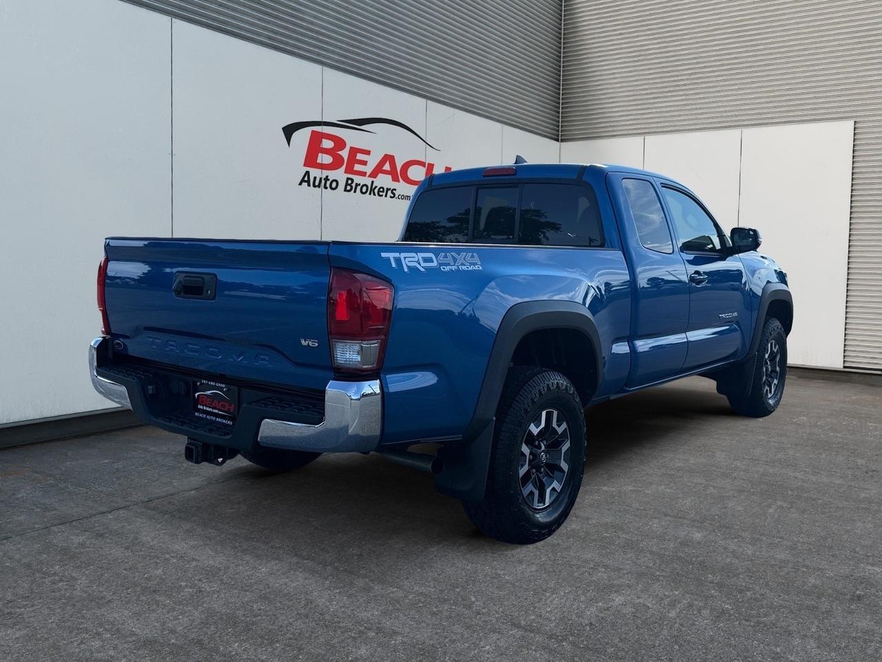 2016 Toyota Tacoma TRD Off Road, ONLY 20K ORIGINAL MILES, TOW PACKAGE, REAR SLIDING WINDOW, POWER AND HEATED MIRRORS, TINTED WINDOWS, REAR BUMPER STEP, REMOTE KEYLESS ENTRY, ONLY 1 OWNER, LOW MILES! Norfolk VA