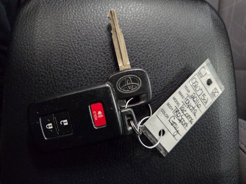 2016 Toyota Tacoma TRD Sport 2WD 3.5L V6 Camera Wheels FREE WARRANTY Call (682)587-6288 Arlington TX