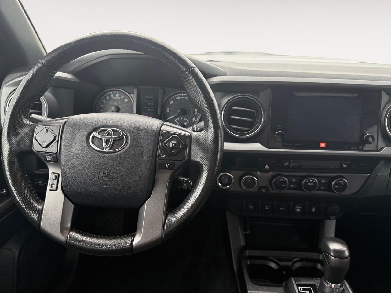 2016 Toyota Tacoma TRD Sport, TONNEAU COVER, BACKUP CAMERA, HEATED SEATS, BED LINER, TOW PACKAGE, SUNROOF, APPLE CARPLAY, BLIND SPOT ALERT, TAKE HOME THIS TACOMA TODAY! Norfolk VA