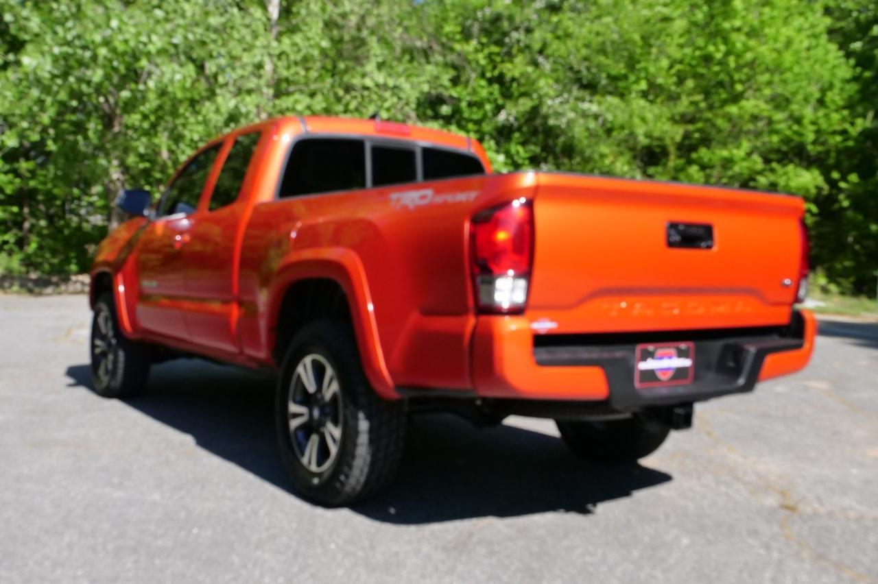 2016 Toyota Tacoma TRD Sport / V6 Tow Package / Navigation! Lincolnton NC