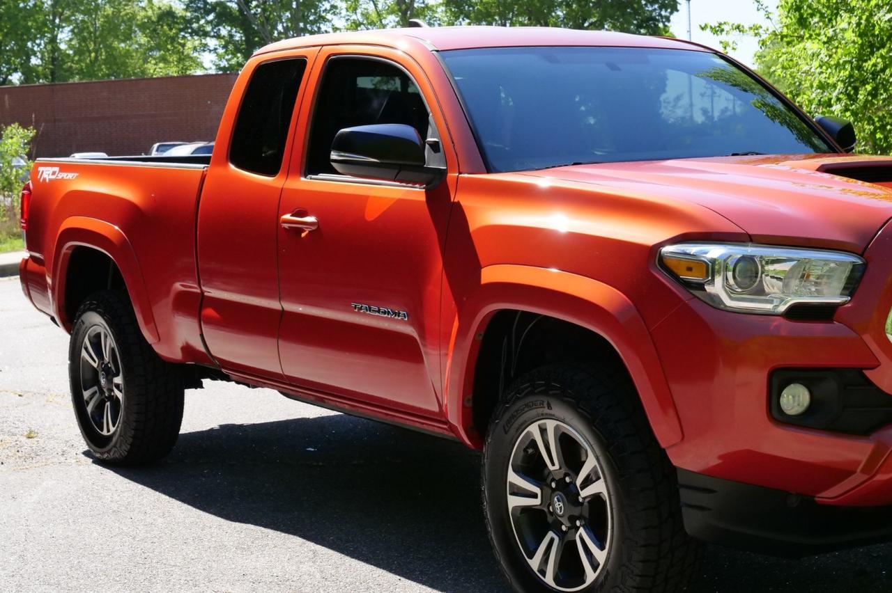 2016 Toyota Tacoma TRD Sport / V6 Tow Package / Navigation! Lincolnton NC