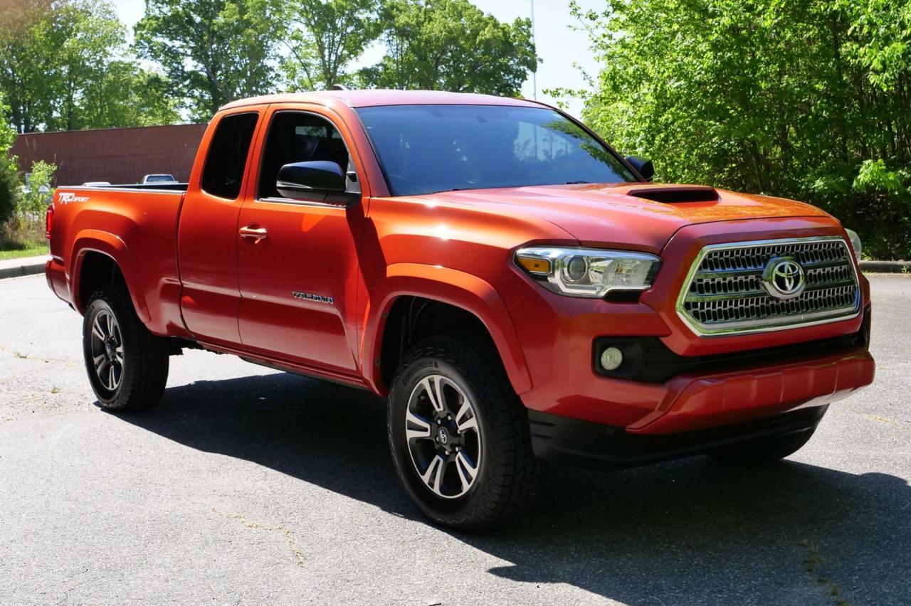 2016 Toyota Tacoma TRD Sport / V6 Tow Package / Navigation! Lincolnton NC