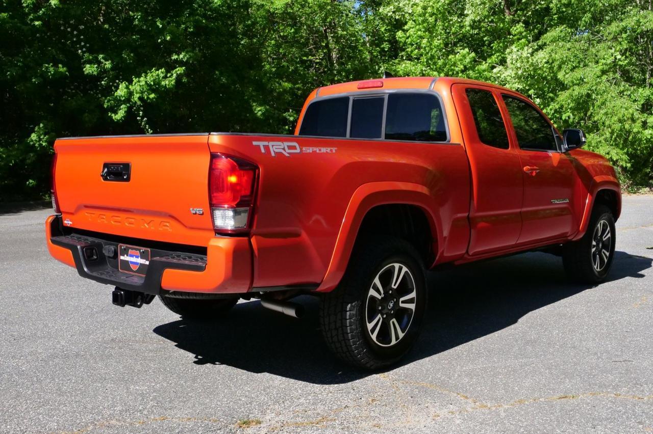 2016 Toyota Tacoma TRD Sport / V6 Tow Package / Navigation! Lincolnton NC