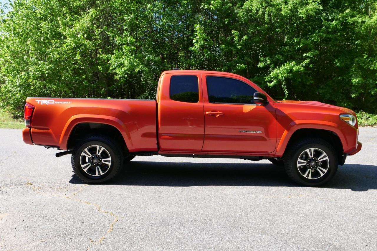 2016 Toyota Tacoma TRD Sport / V6 Tow Package / Navigation! Lincolnton NC