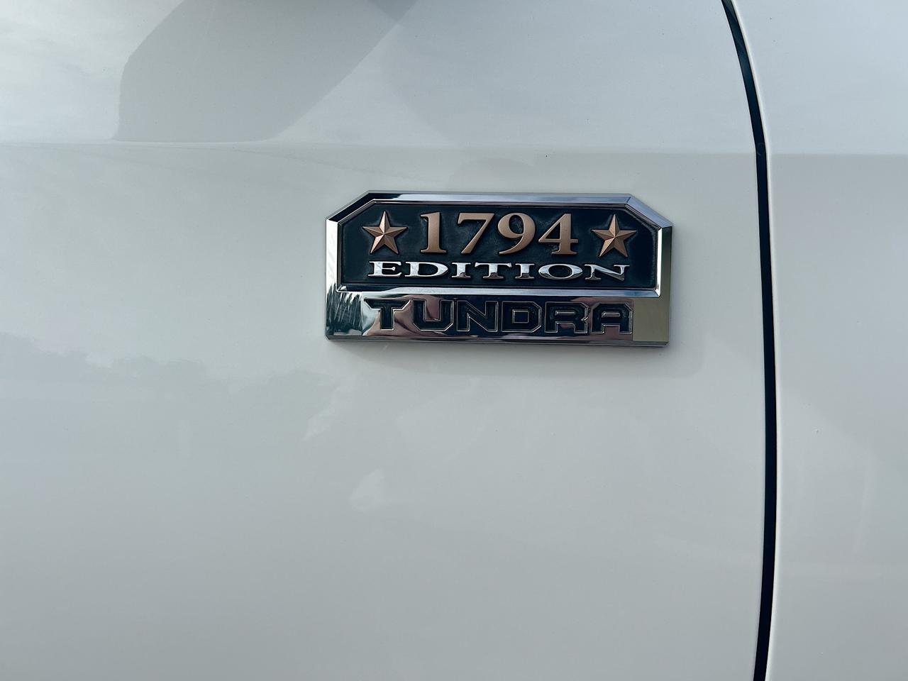 2016 Toyota Tundra 2WD Truck CrewMax 5.7L FFV V8 6-Spd AT 1794 Venice FL