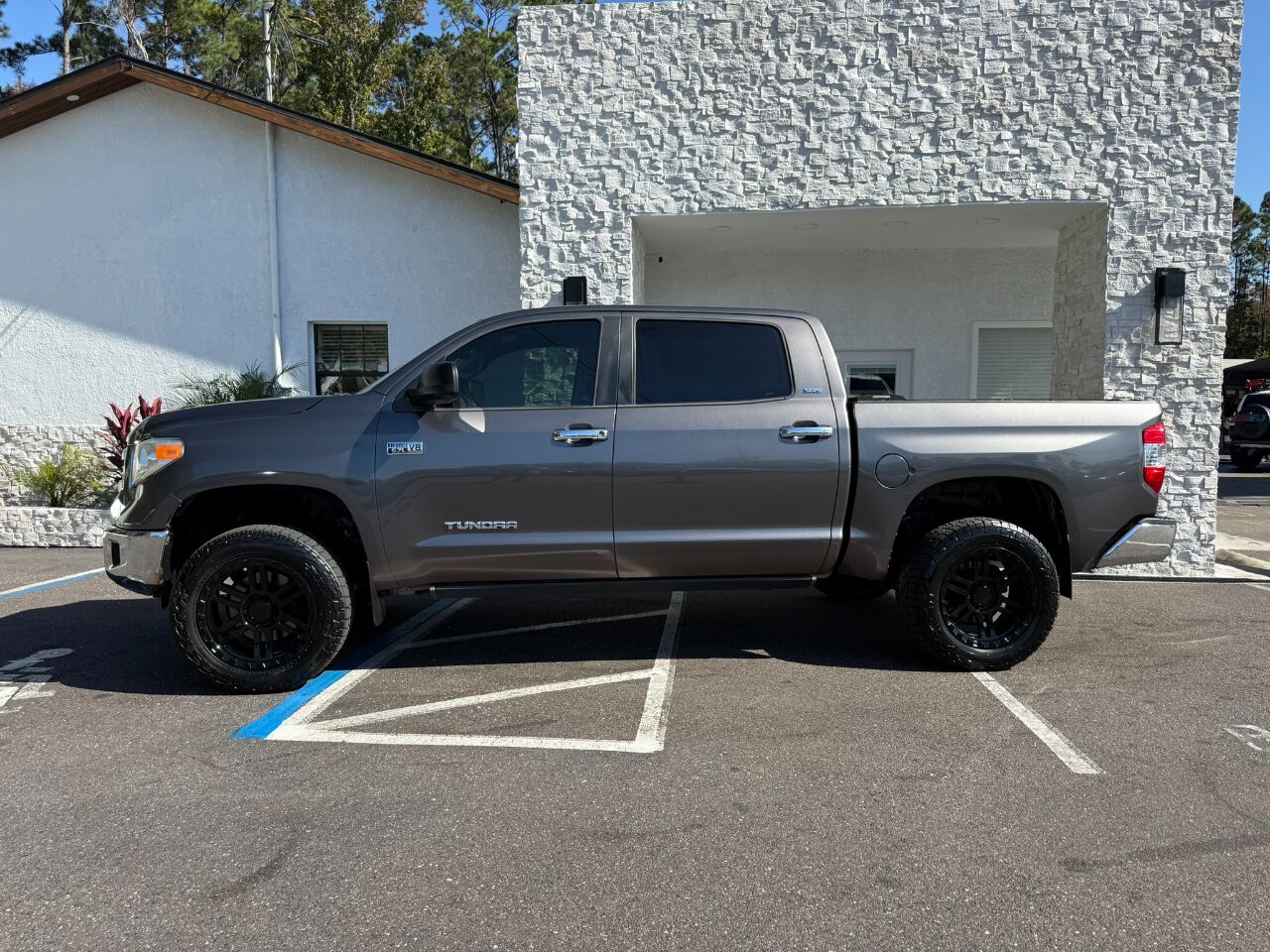 2016 Toyota Tundra 2WD Truck CrewMax 5.7L FFV V8 6-Spd AT SR5 (Natl) Jacksonville FL