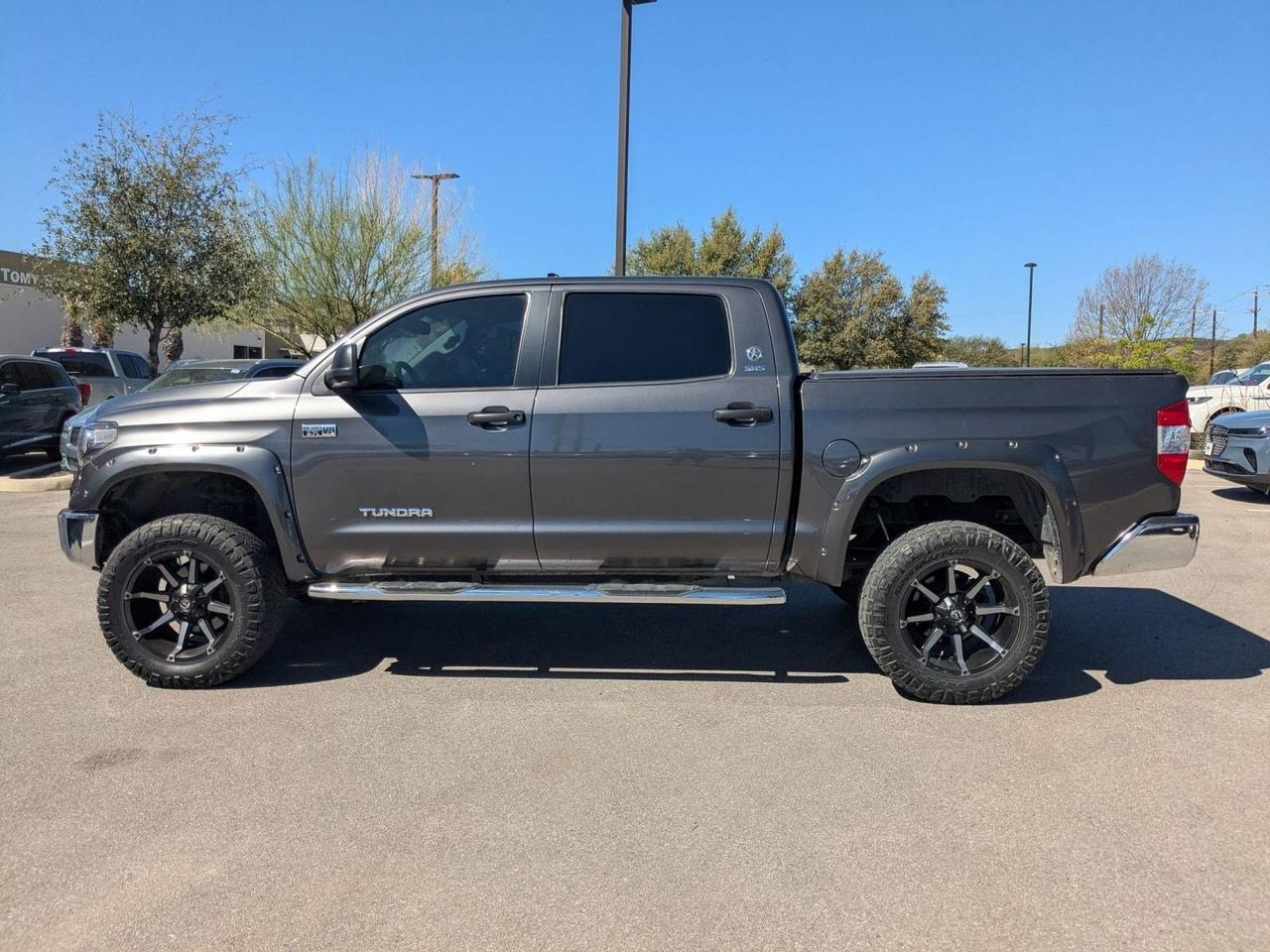 2016 Toyota Tundra 2WD Truck SR5