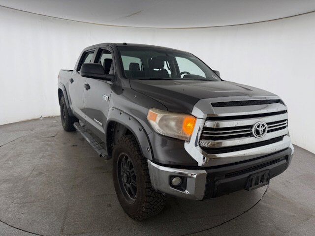 2016 Toyota Tundra 4WD Truck