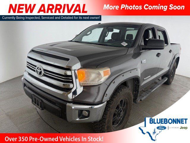 2016 Toyota Tundra 4WD Truck