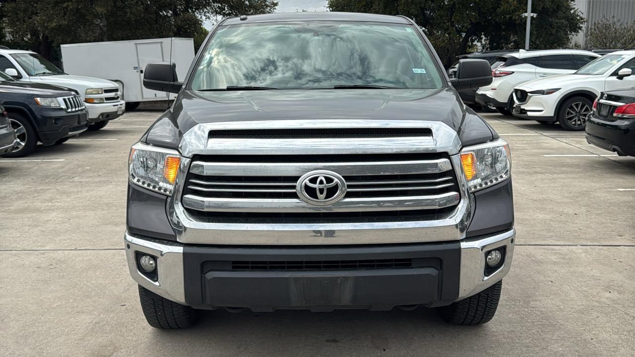 2016 Toyota Tundra 4WD Truck