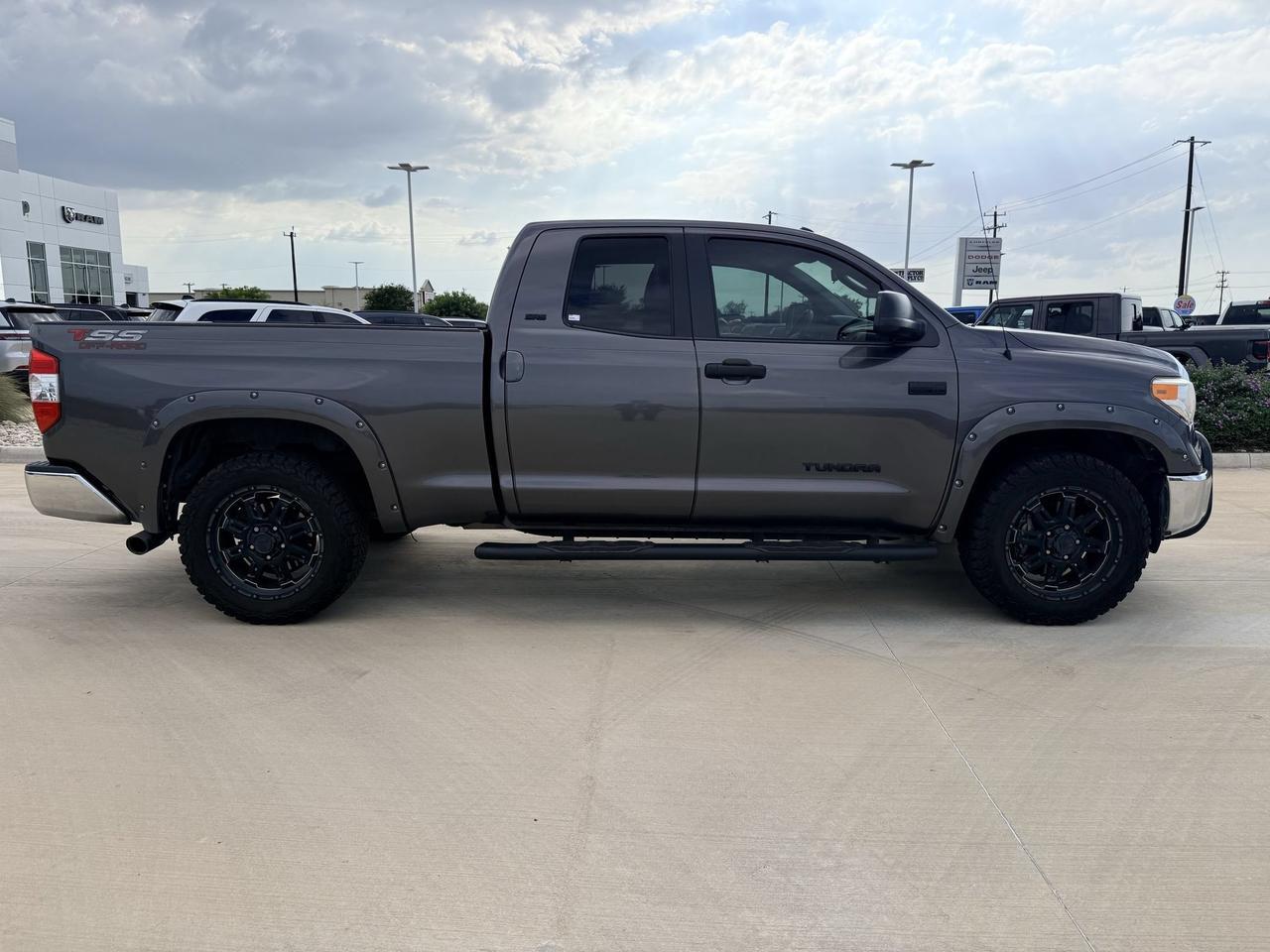 2016 Toyota Tundra 4WD Truck