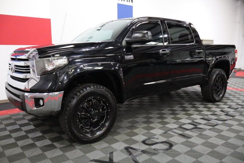 2016 Toyota Tundra 4WD Truck SR5 5.7L V8 Touch Screen 20in Wheels 35in Tires FREE WARRANTY Arlington TX