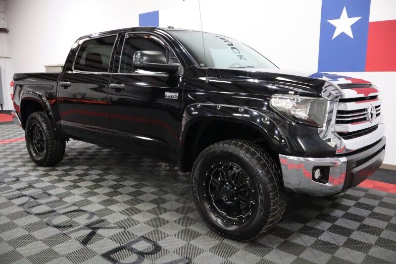 2016 Toyota Tundra 4WD Truck SR5 5.7L V8 Touch Screen 20in Wheels 35in Tires FREE WARRANTY Arlington TX