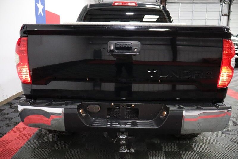 2016 Toyota Tundra 4WD Truck SR5 5.7L V8 Touch Screen 20in Wheels 35in Tires FREE WARRANTY Arlington TX
