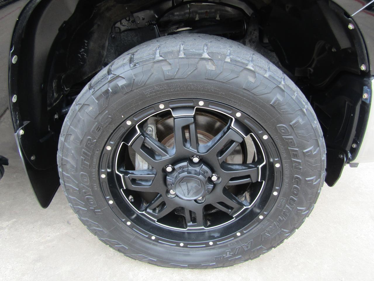 2016 Toyota Tundra CrewMax 4.6L V8 6-Spd AT SR5 (Natl) Grand Prairie TX