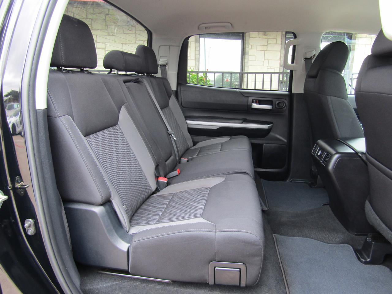2016 Toyota Tundra CrewMax 4.6L V8 6-Spd AT SR5 (Natl) Grand Prairie TX