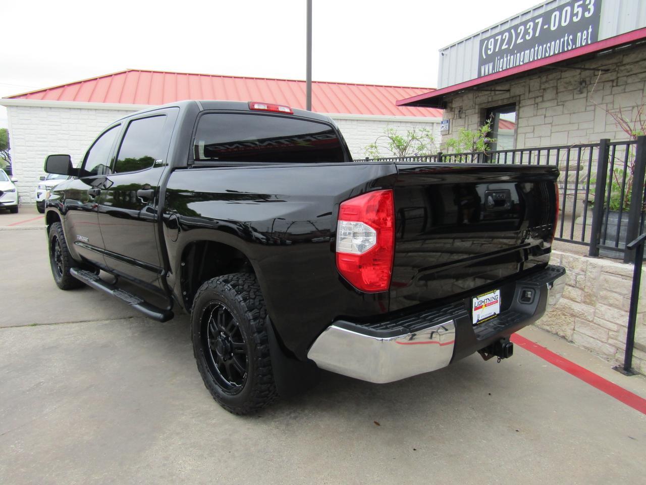 2016 Toyota Tundra CrewMax 4.6L V8 6-Spd AT SR5 (Natl) Grand Prairie TX