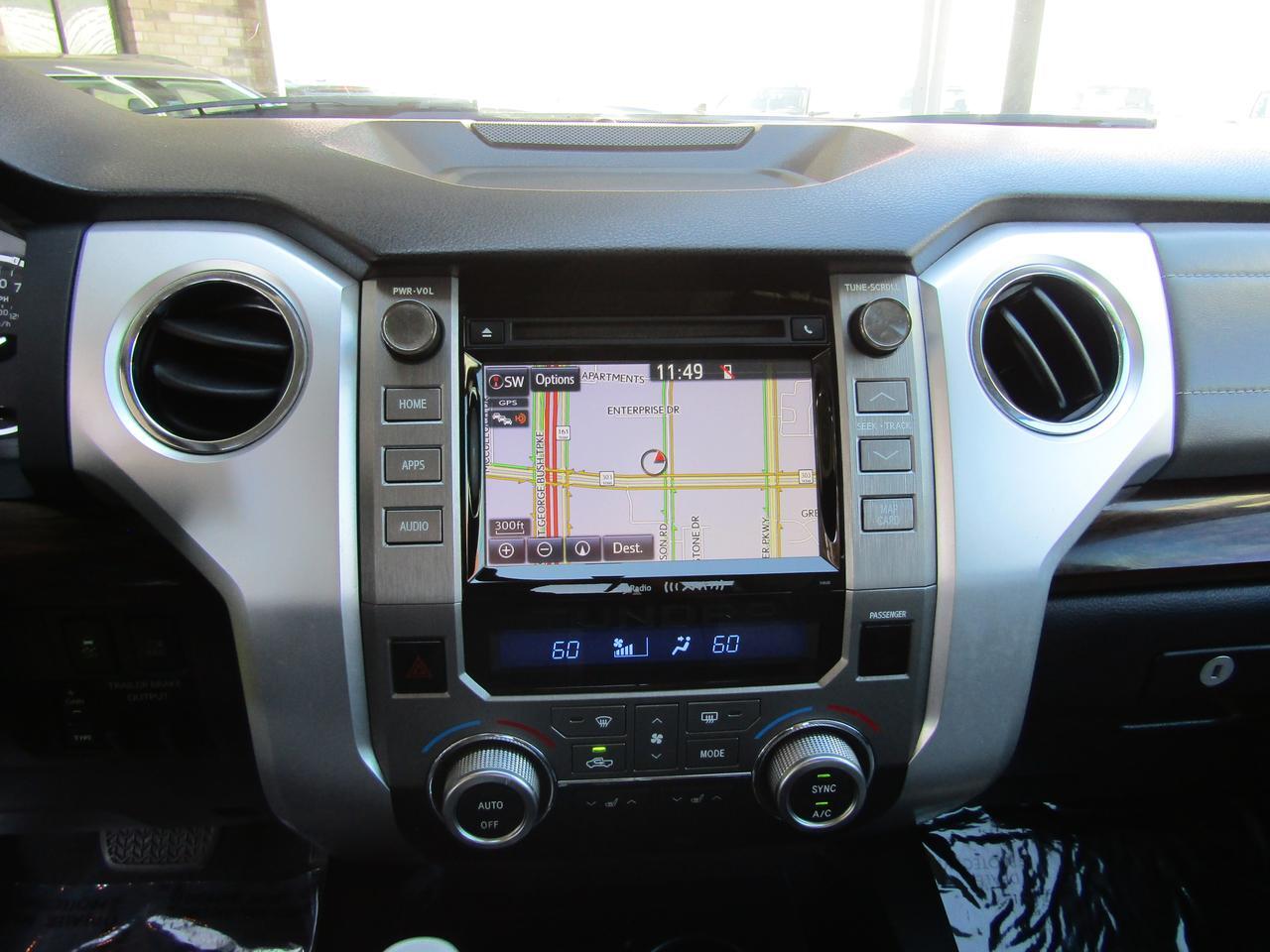 2016 Toyota Tundra CrewMax 5.7L FFV V8 6-Spd AT LTD (Natl) Grand Prairie TX