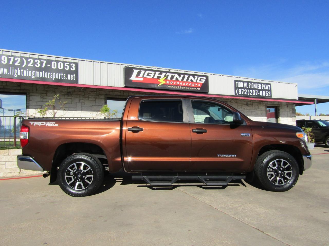 2016 Toyota Tundra CrewMax 5.7L FFV V8 6-Spd AT SR5 (Natl) Grand Prairie TX