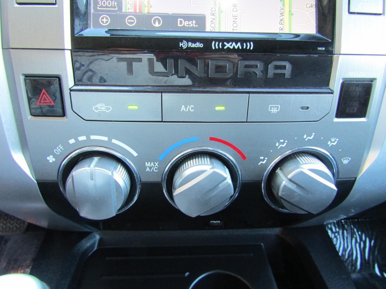 2016 Toyota Tundra CrewMax 5.7L FFV V8 6-Spd AT SR5 (Natl) Grand Prairie TX