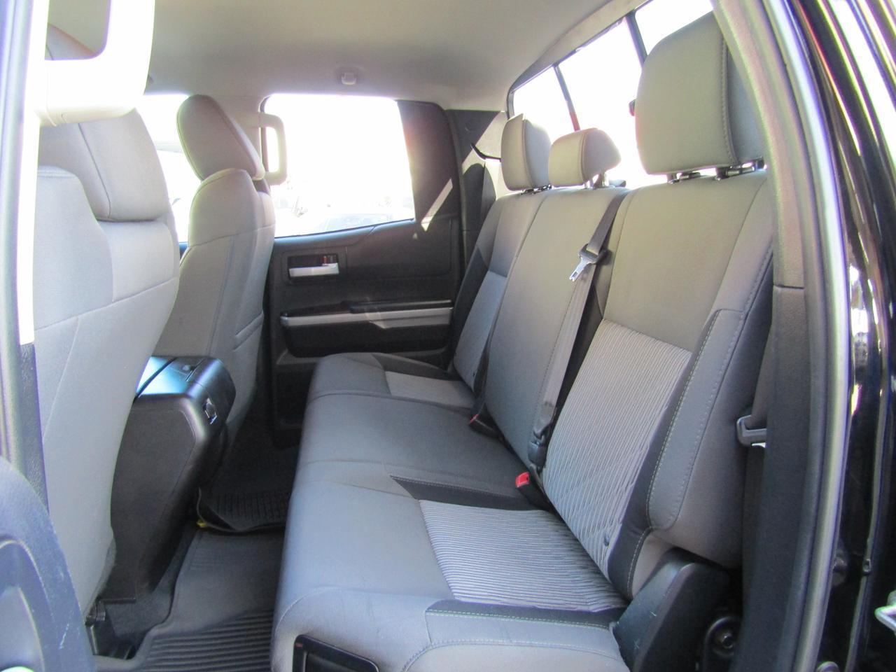 2016 Toyota Tundra Double Cab 5.7L FFV V8 6-Spd AT SR5 (Natl) Grand Prairie TX