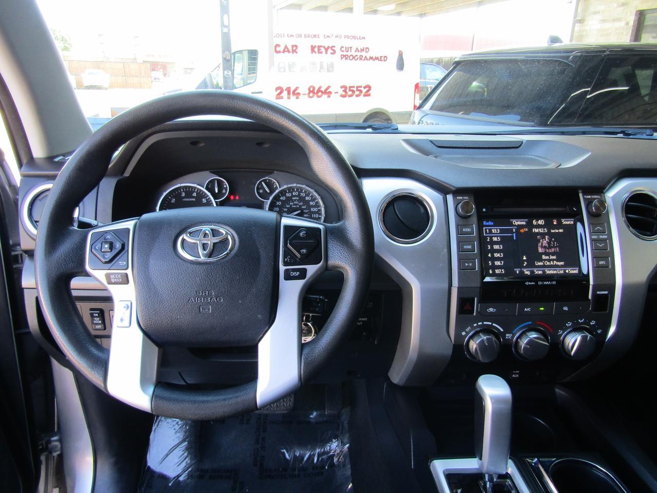 2016 Toyota Tundra Double Cab 5.7L V8 6-Spd AT SR5 (Natl) Grand Prairie TX