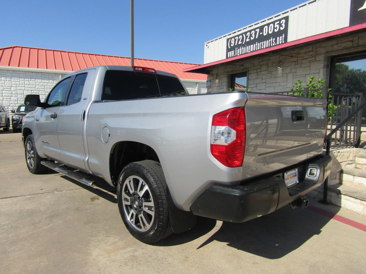 2016 Toyota Tundra Double Cab 5.7L V8 6-Spd AT SR5 (Natl) Grand Prairie TX