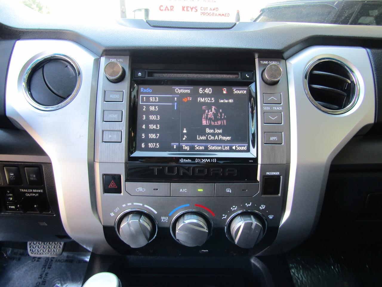 2016 Toyota Tundra Double Cab 5.7L V8 6-Spd AT SR5 (Natl) Grand Prairie TX