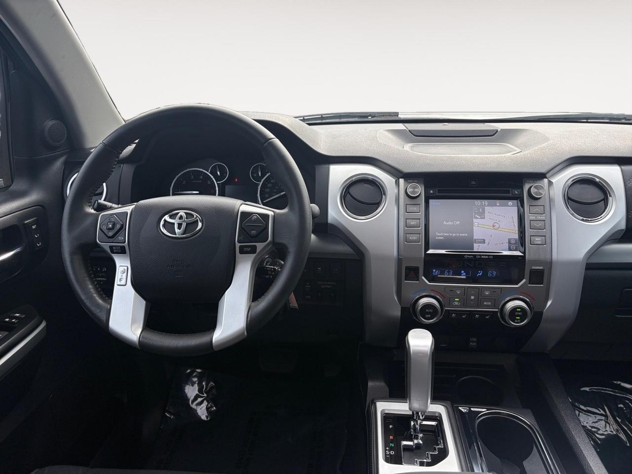 2016 Toyota Tundra Platinum CREWMAX, RUNNING BOARDS, BACKUP CAMERA WITH PARKING SENSORS, SUNROOF, TOW PACKAGE, REAR POWER SLIDING WINDOW, NAVIGATION, HEATED & COOLING SEATS, ONLY 44K MILES, CLEAN CARFAX, GO BACK IN TIME IN THIS TOYOTA! Virginia Beach VA