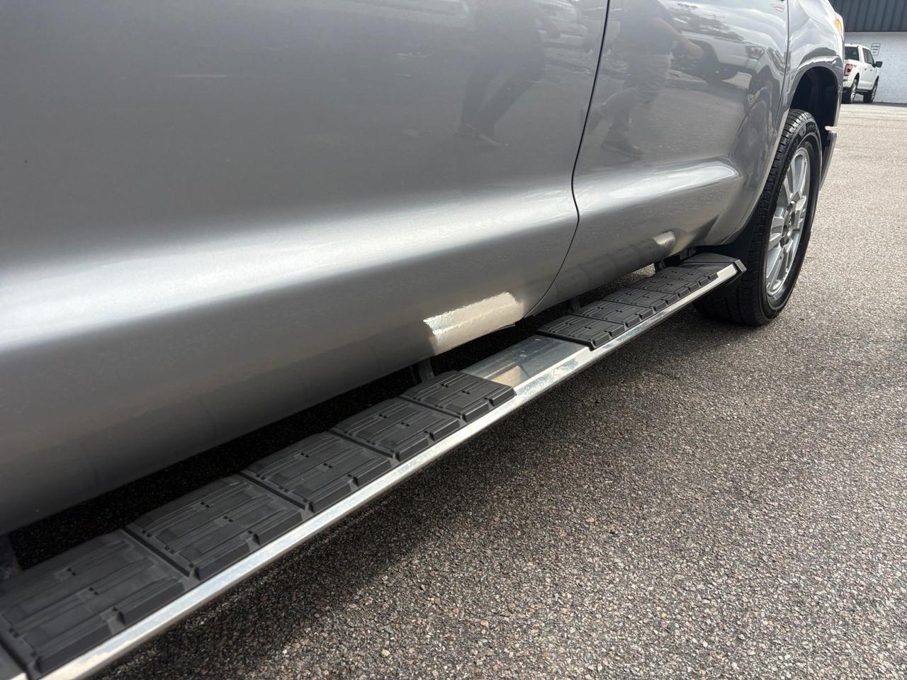 2016 Toyota Tundra Platinum CREWMAX, RUNNING BOARDS, BACKUP CAMERA WITH PARKING SENSORS, SUNROOF, TOW PACKAGE, REAR POWER SLIDING WINDOW, NAVIGATION, HEATED & COOLING SEATS, ONLY 44K MILES, CLEAN CARFAX, GO BACK IN TIME IN THIS TOYOTA! Virginia Beach VA