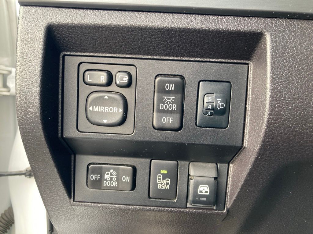 2016 Toyota Tundra Platinum San Antonio TX