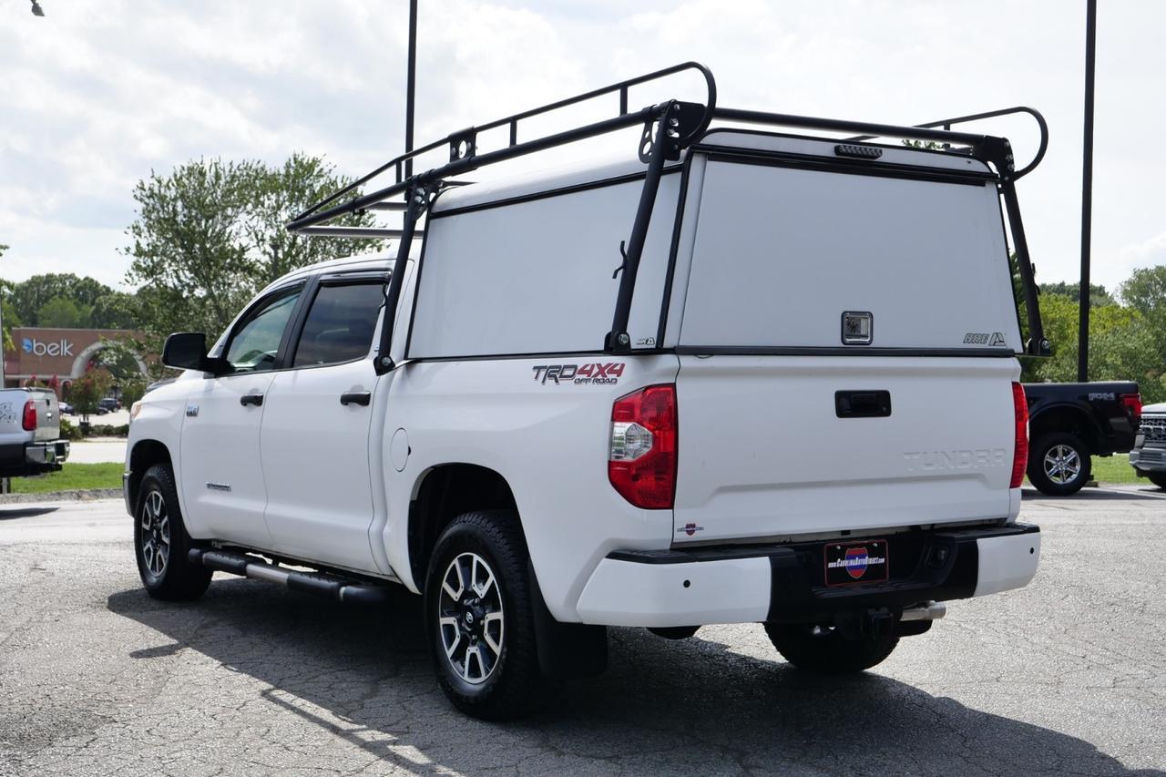 2016 Toyota Tundra SR5 4X4 / TRD Off Road Package / 5.7L V8! High Point NC