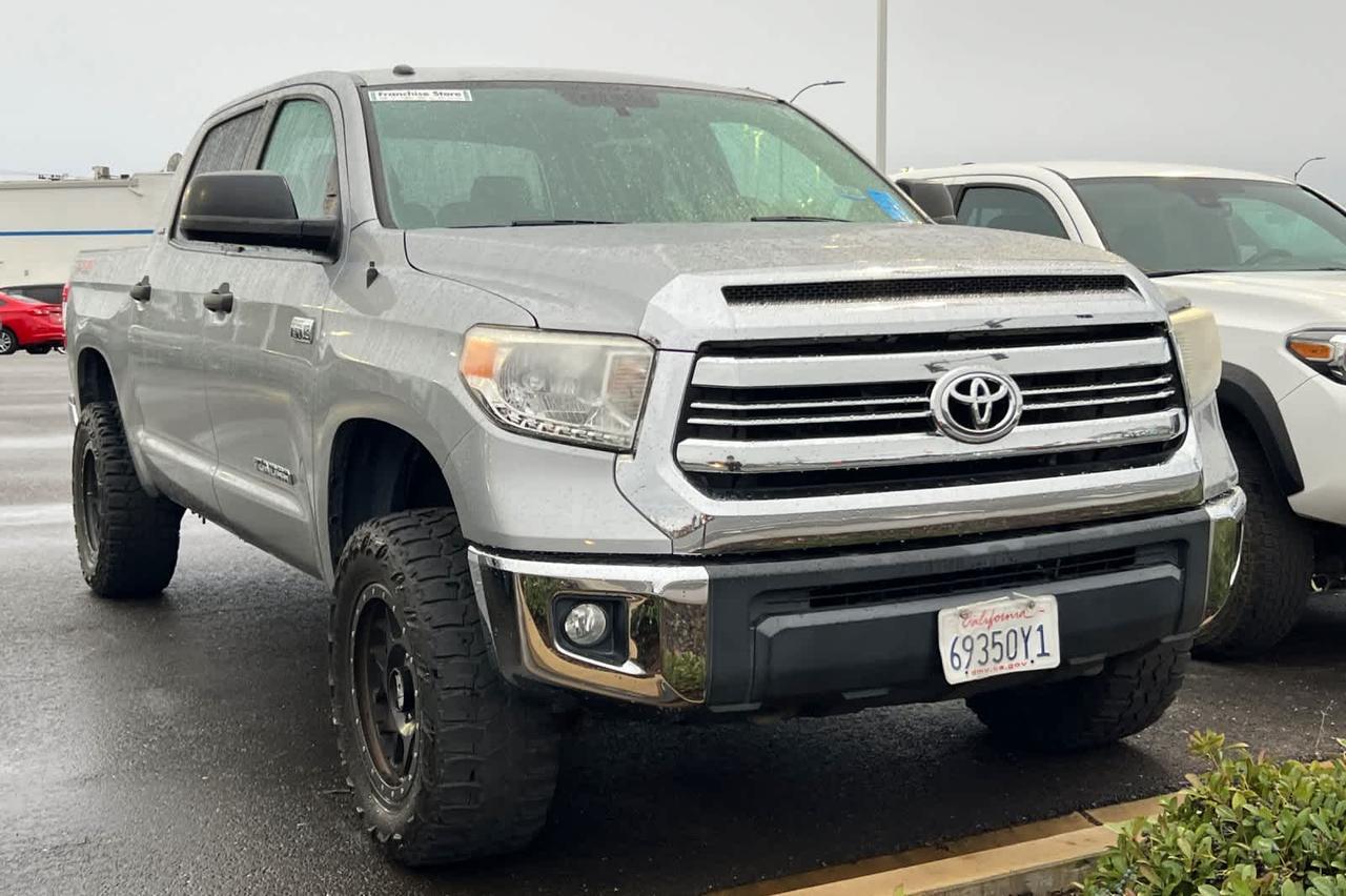 2016 Toyota Tundra SR5