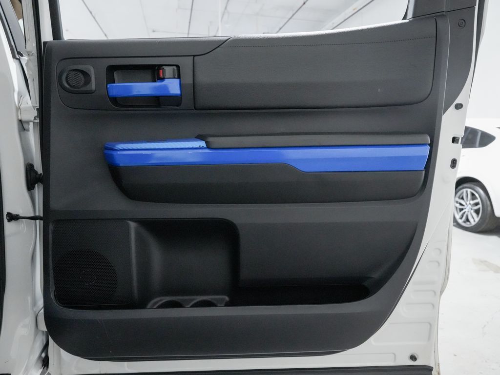 2016 Toyota Tundra SR5 Tigard OR