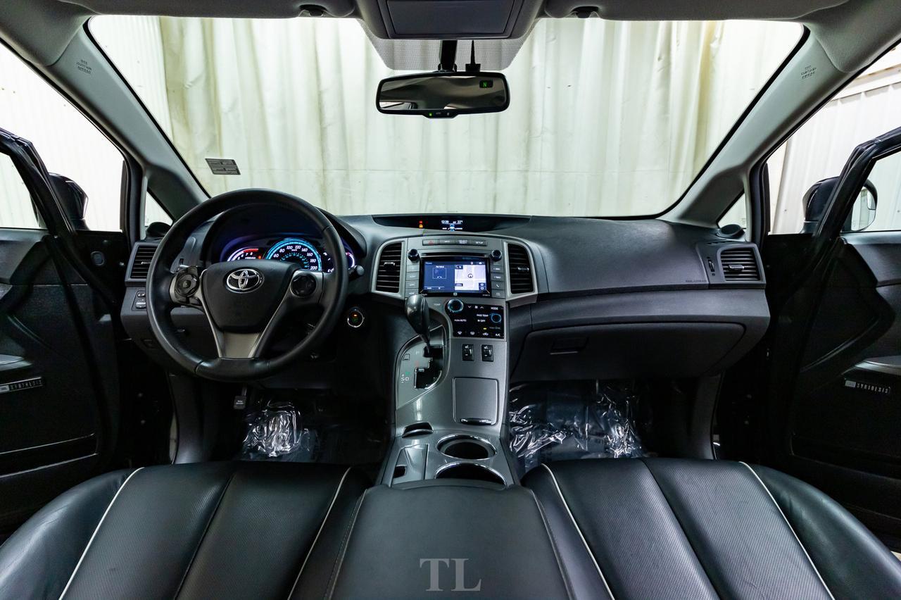 2016 Toyota Venza AWD Limited Leather Roof Nav BCam Red Deer AB