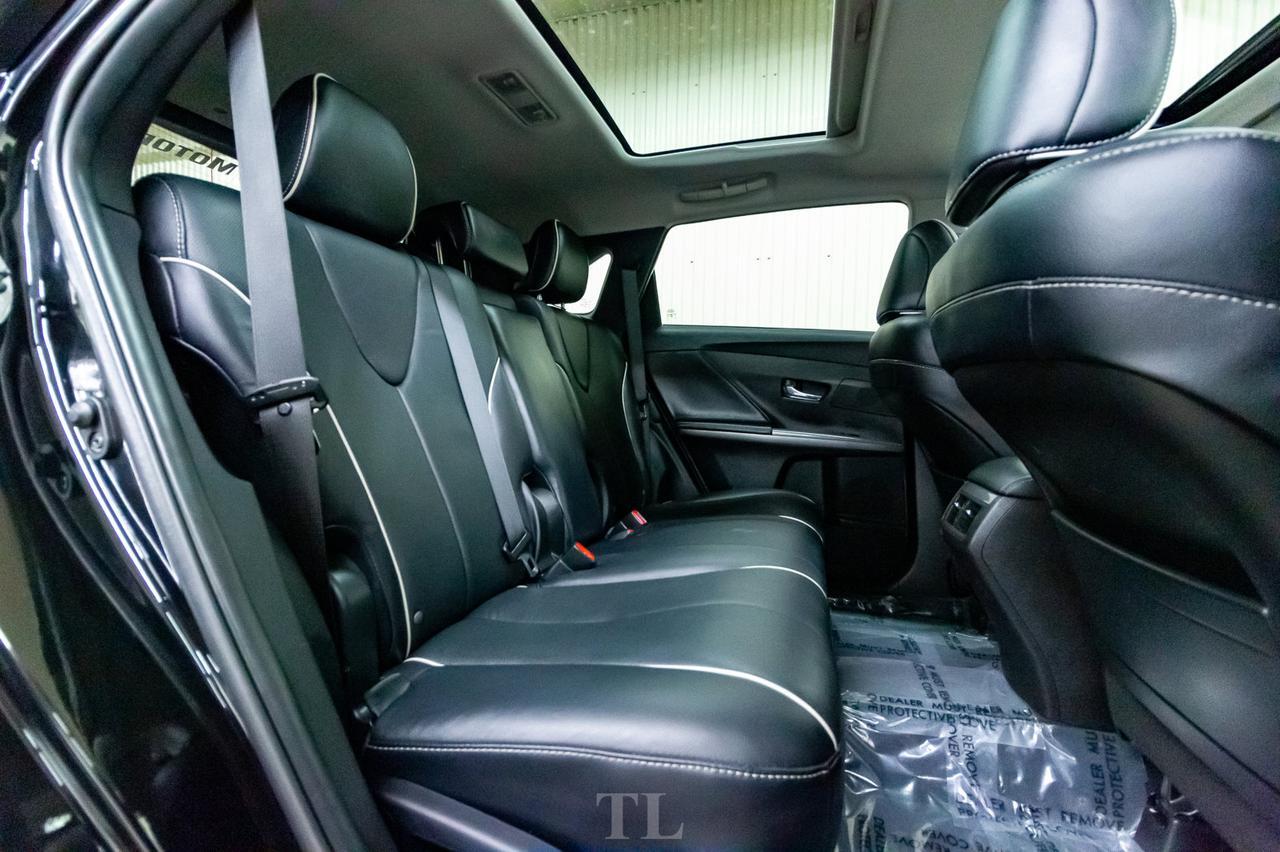 2016 Toyota Venza AWD Limited Leather Roof Nav BCam Red Deer AB