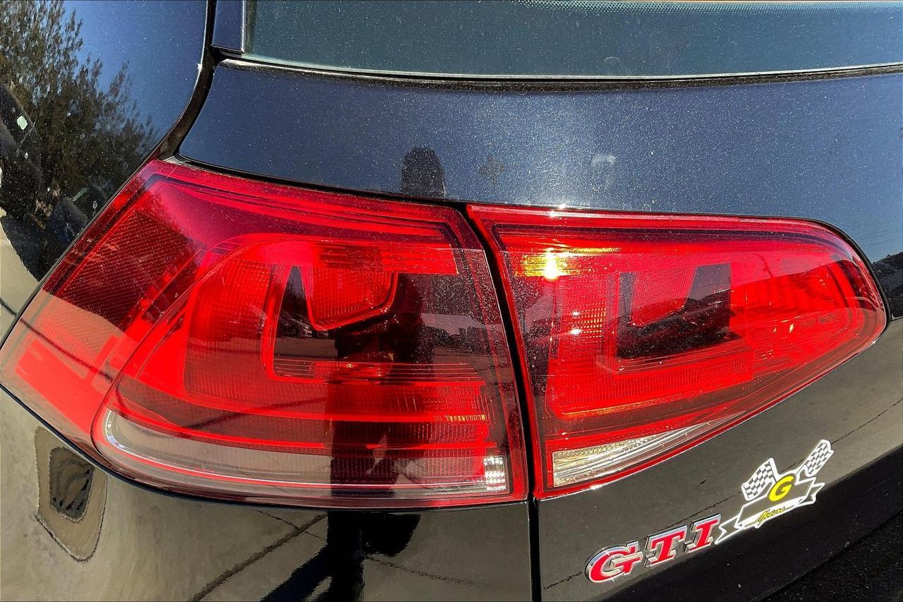 2016 VOLKSWAGEN GTI S/SE Houston TX