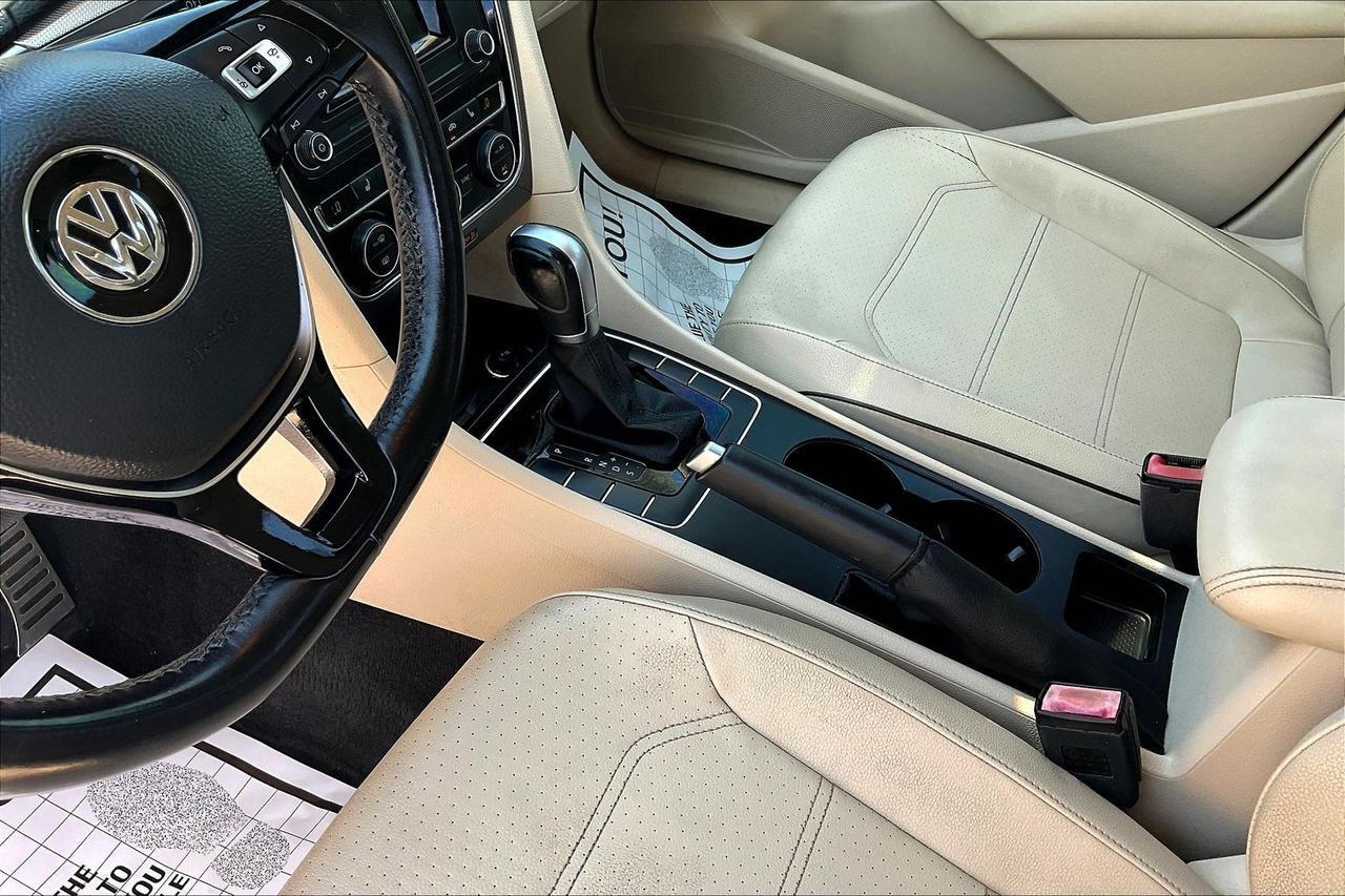 2016 VOLKSWAGEN PASSAT S Houston TX